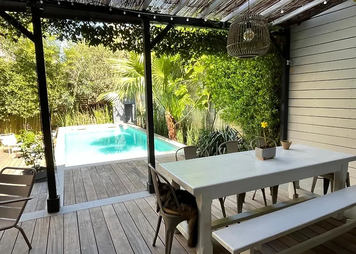 Villa Family House Centre, Pool, Garden, Air Conditioning