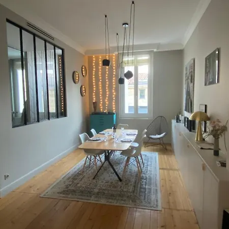 Family House Centre, Pool, Garden, Air Conditioning